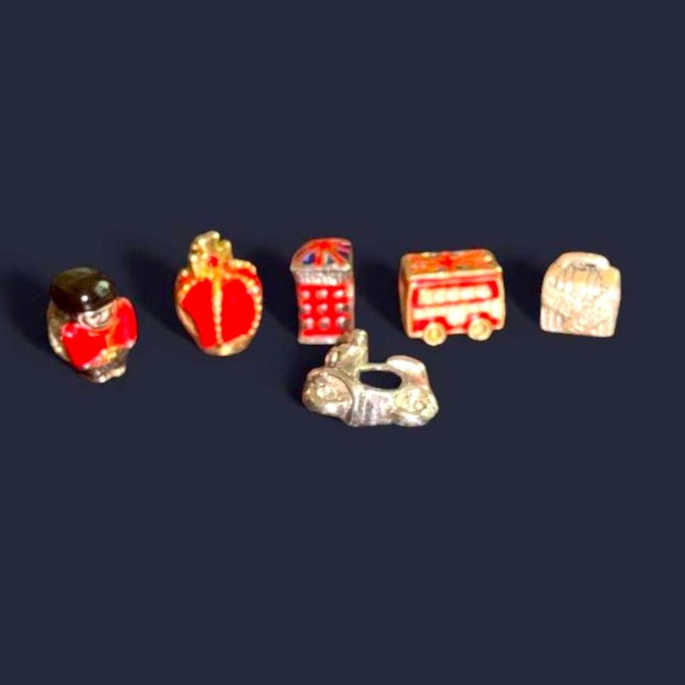 Vintage Pugster London Themed Charm Set of 6